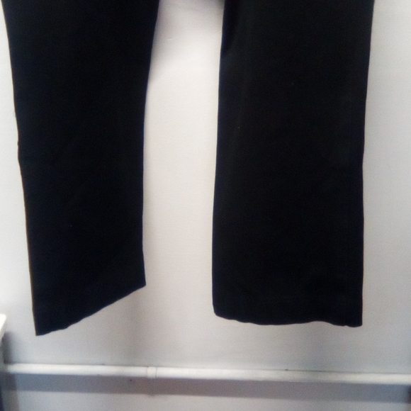 Ralph Lauren, black. Size 10, Peddle pusher pants - Picture 7 of 7